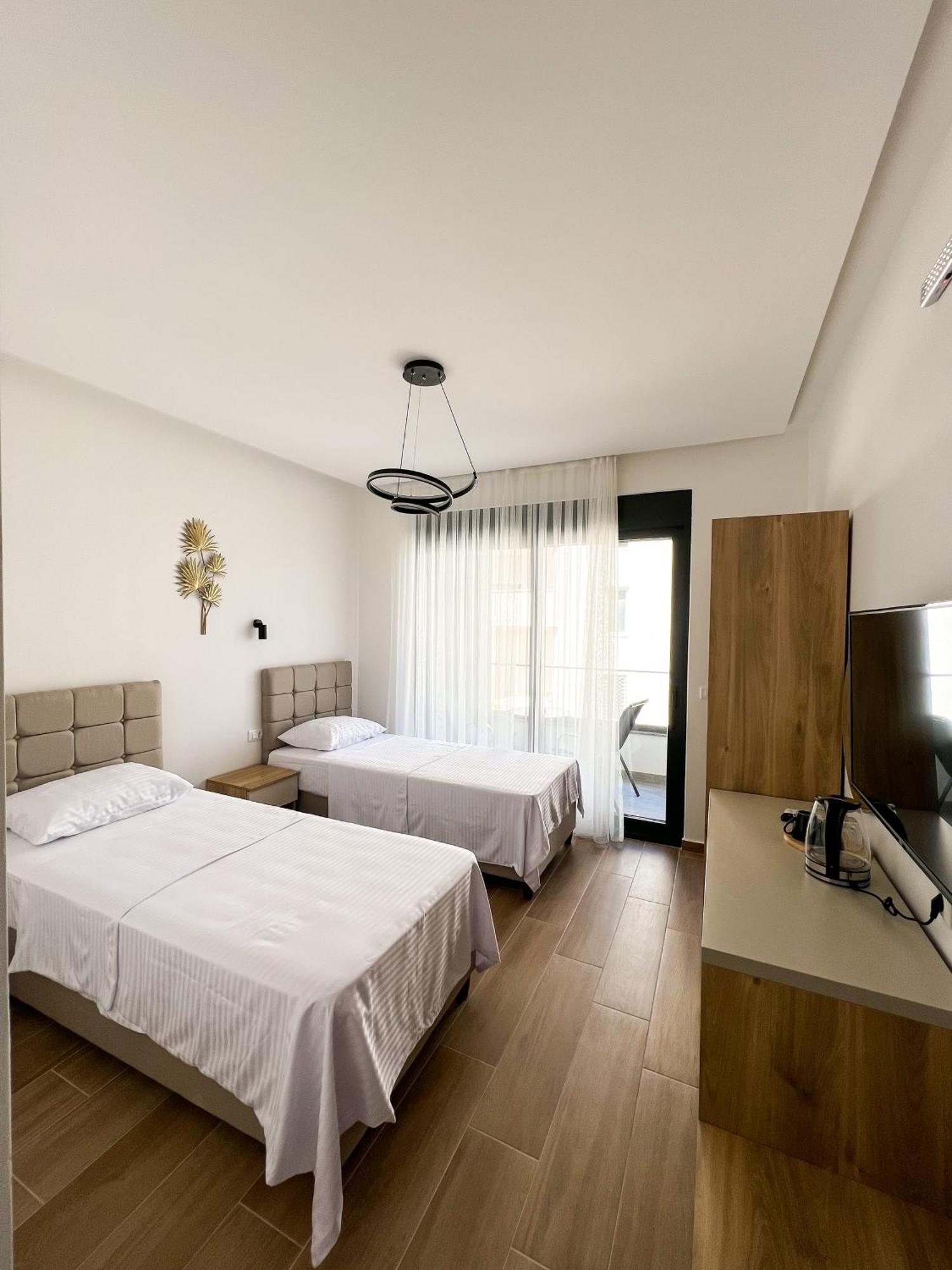 Square Residence Ulcinj Exterior foto